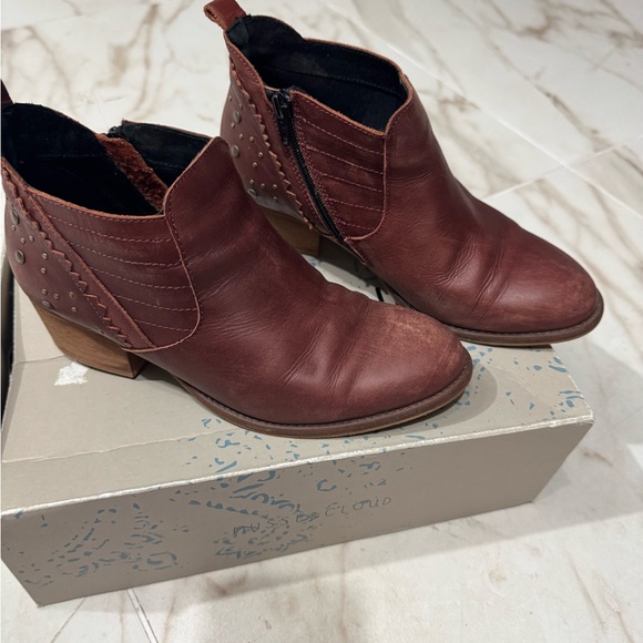 Musse & Cloud leather Ankle Boots - Picture 3 of 9